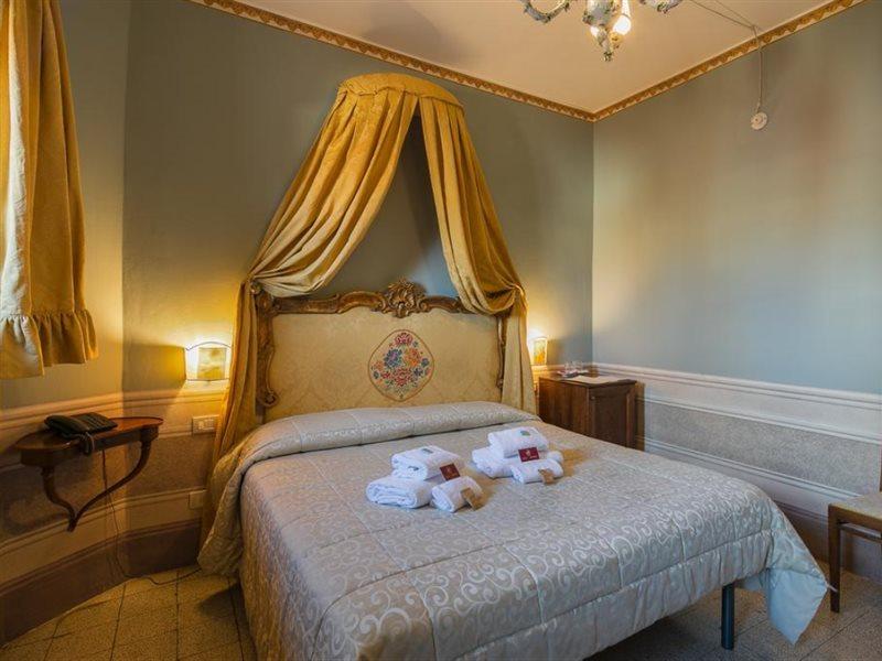 I Portici Hotel - Residenza D'Epoca Arezzo Kültér fotó