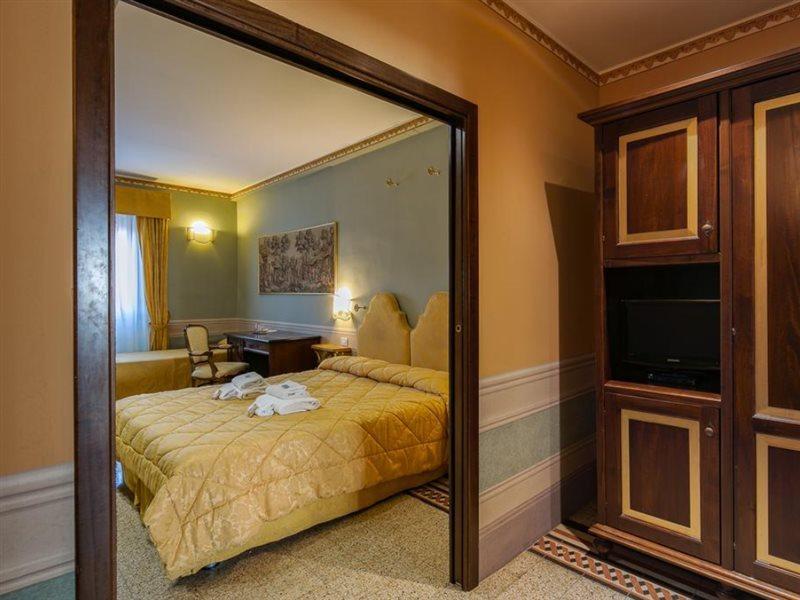 I Portici Hotel - Residenza D'Epoca Arezzo Kültér fotó