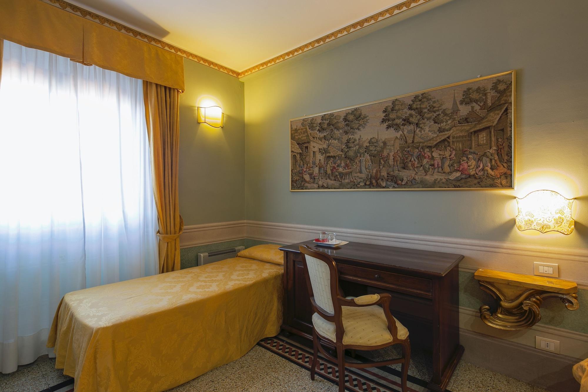 I Portici Hotel - Residenza D'Epoca Arezzo Kültér fotó