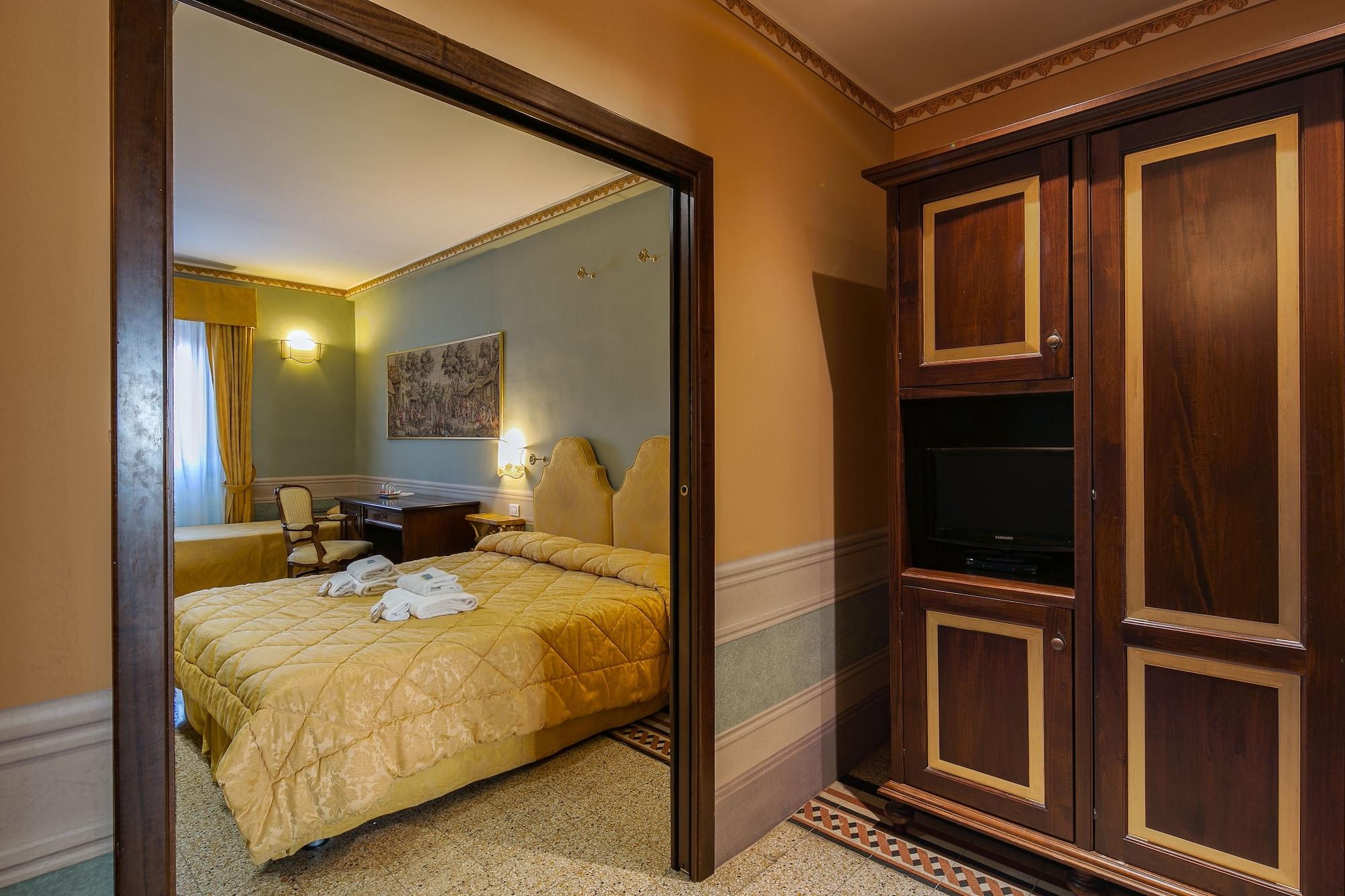 I Portici Hotel - Residenza D'Epoca Arezzo Kültér fotó