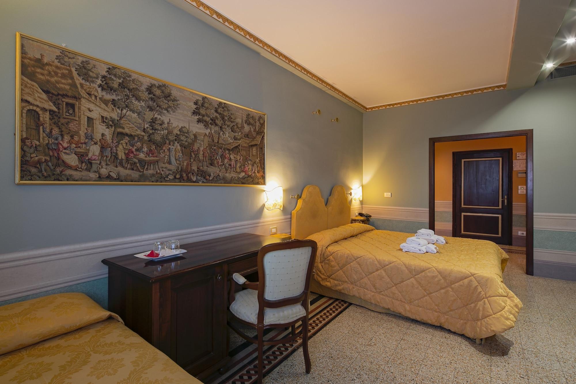 I Portici Hotel - Residenza D'Epoca Arezzo Kültér fotó