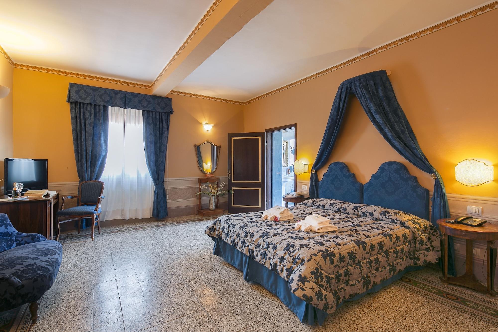 I Portici Hotel - Residenza D'Epoca Arezzo Kültér fotó
