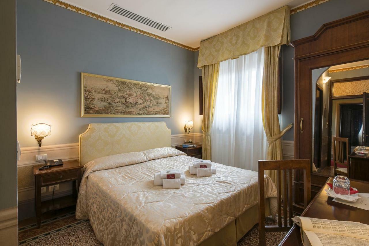 I Portici Hotel - Residenza D'Epoca Arezzo Kültér fotó